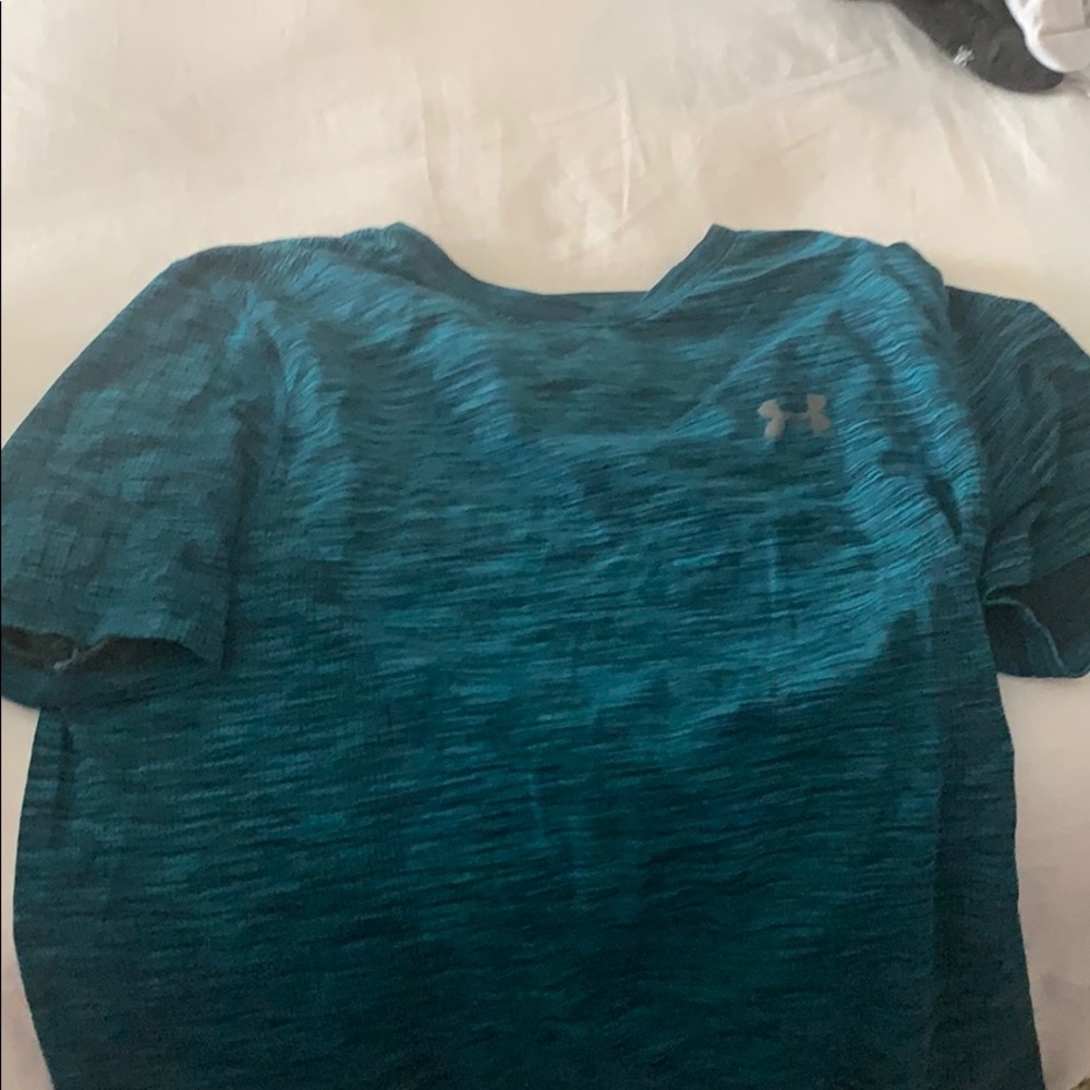 Under armour workout tee